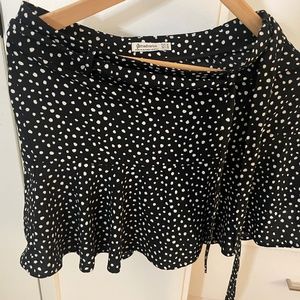 Stradivarius skirt skort dots bow